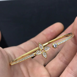 Four-leaf Clover Star bracelet