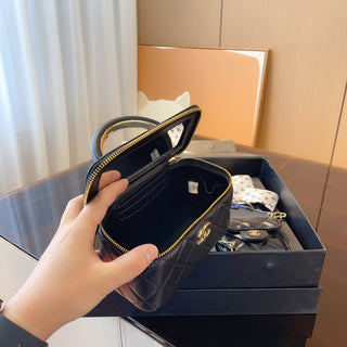 Luxury Leather Ladies Square Handbag Set