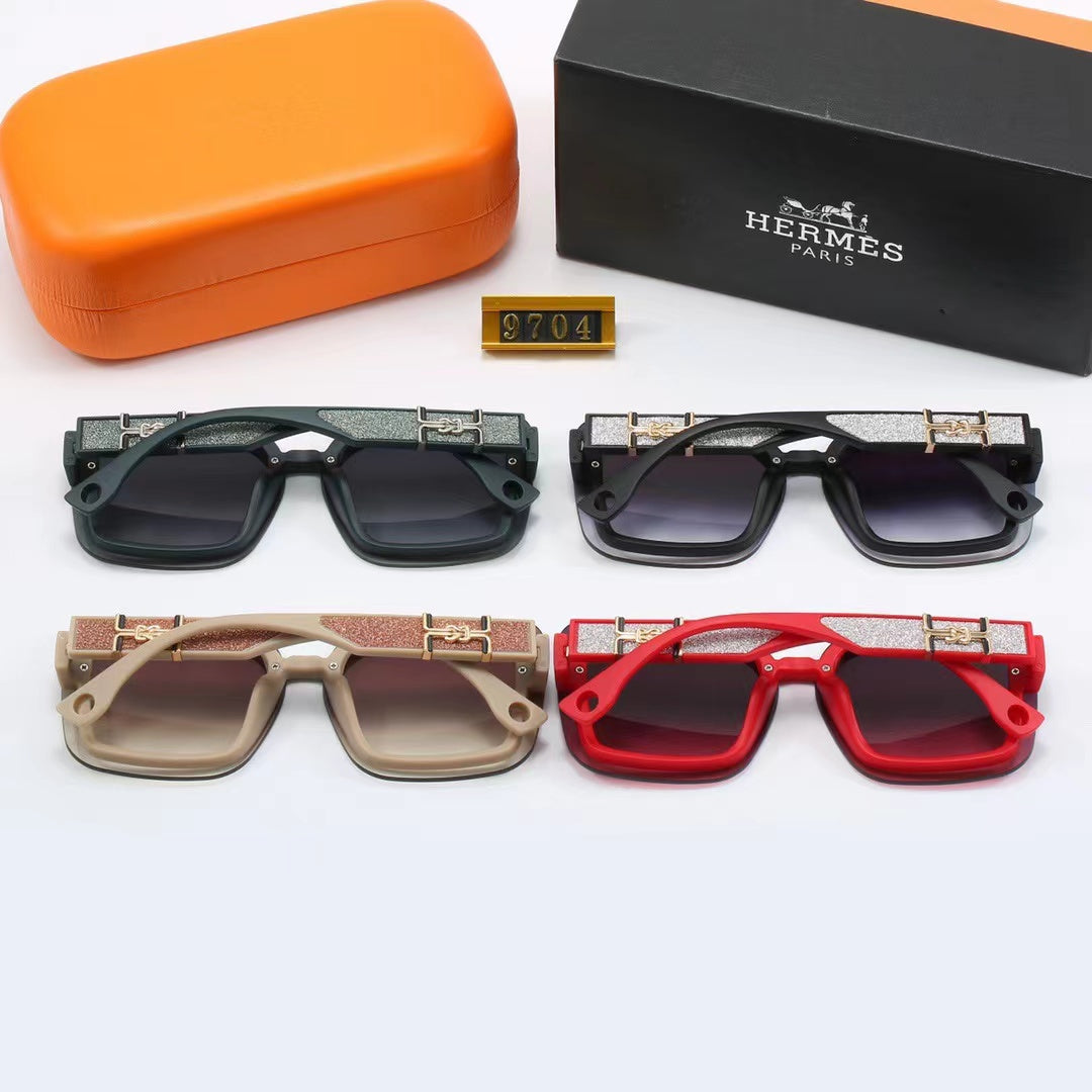 4 Color Women's Sunglasses—9704