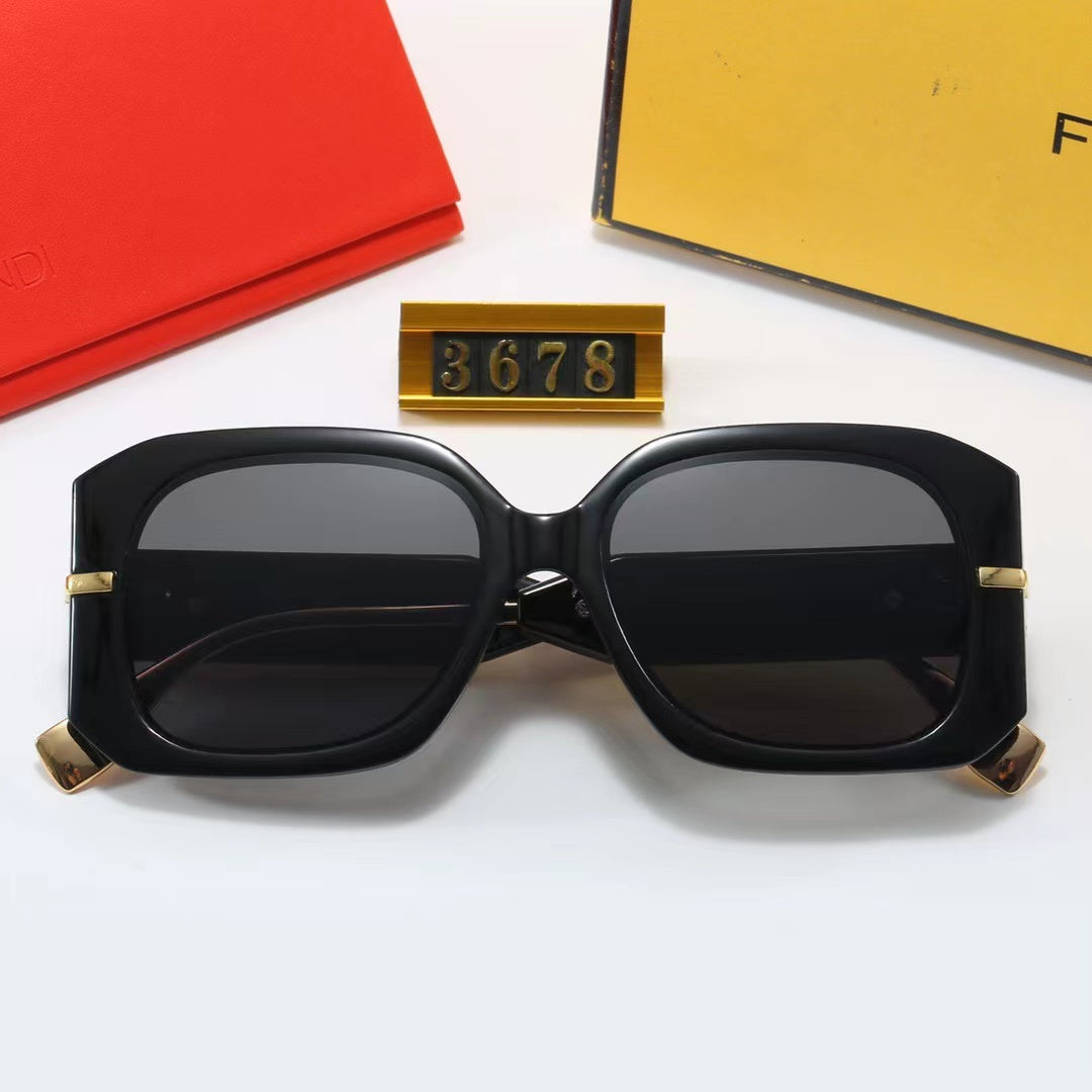4 Color Women's Sunglasses—3678