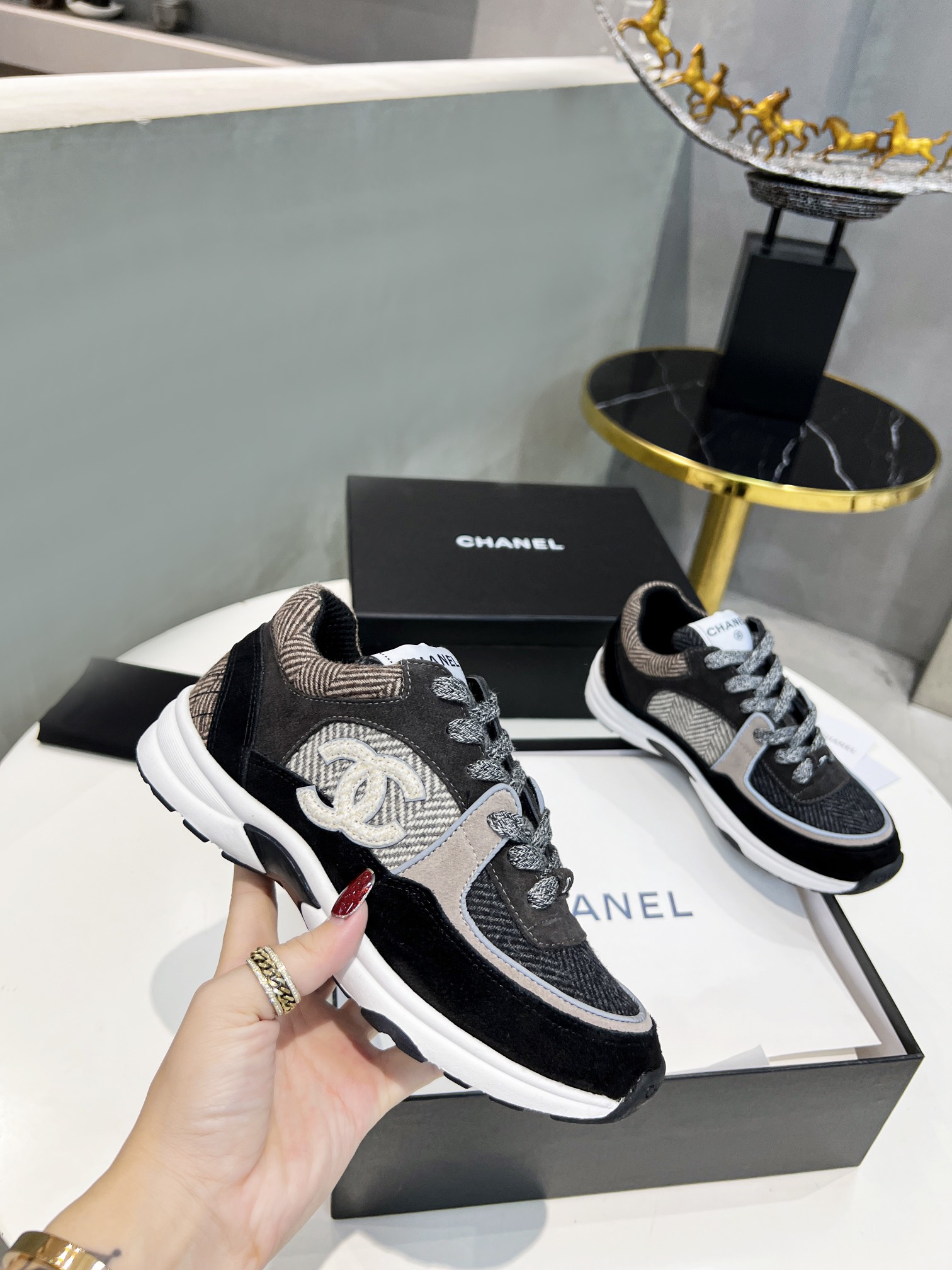 cc new arrival man and women shoes