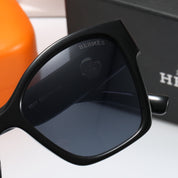 4 Color Women's Sunglasses—1017