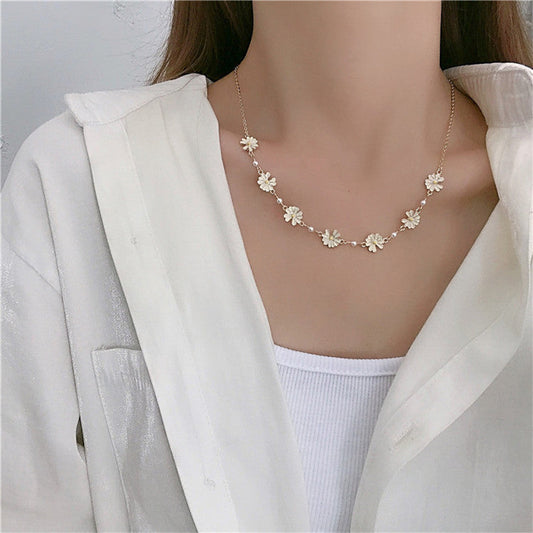 Daisy Flower Necklace