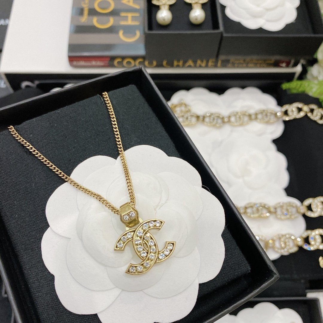 Luxury Double C Pendant Crystal Necklace