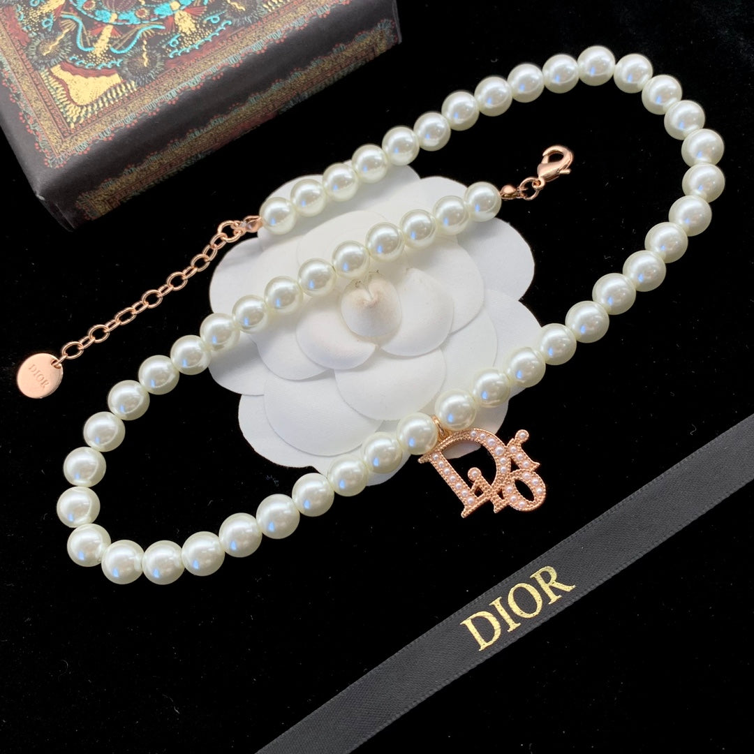 Fashion CD pearl necklace