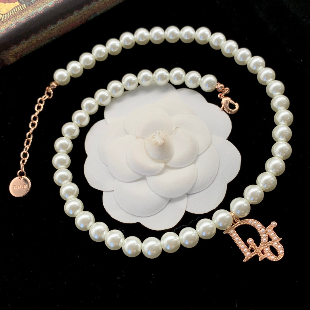 Fashion CD pearl necklace