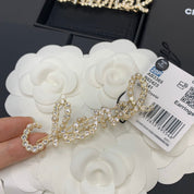 Fashion CC rhinestone pearl letter hair clip