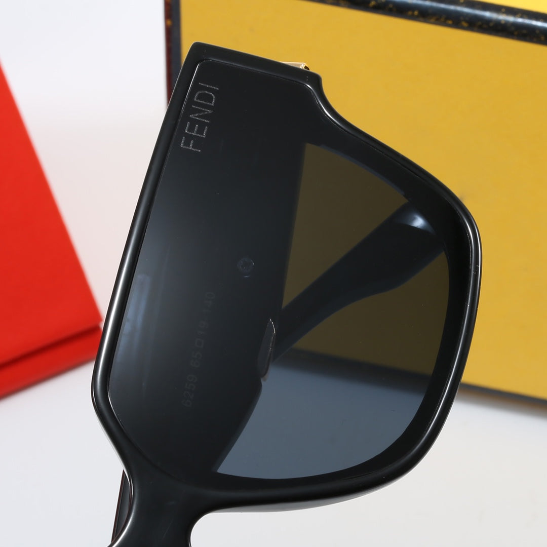 6 Color Women's Sunglasses—3653