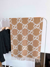 Fashionable GG plaid chain pattern scarf