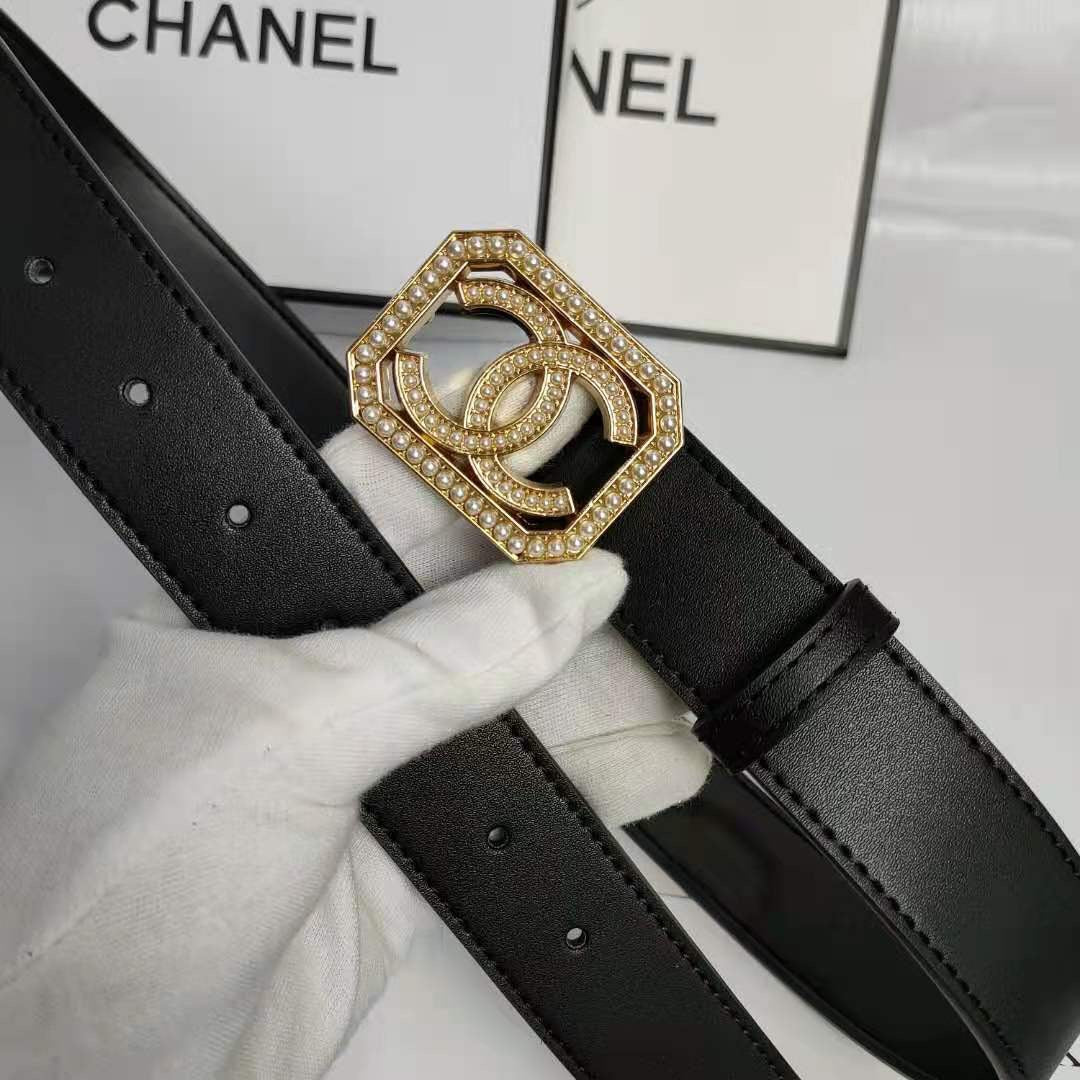 2 Colors Fashion pearl square buckle leather belt
